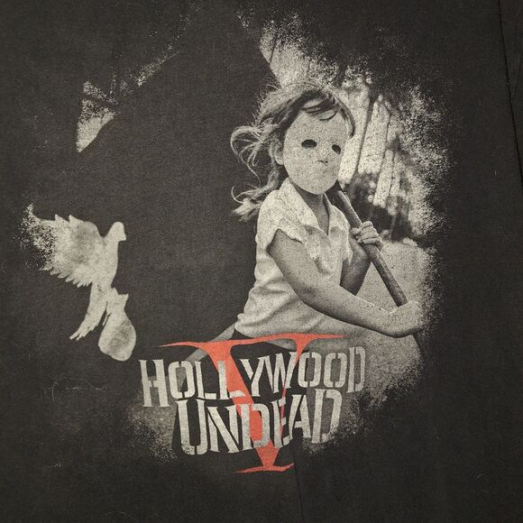 Hollywood Undead Band Tour Shirt Horror Gothic Vampire Creepy Rap Music Size S - Picture 2 of 8